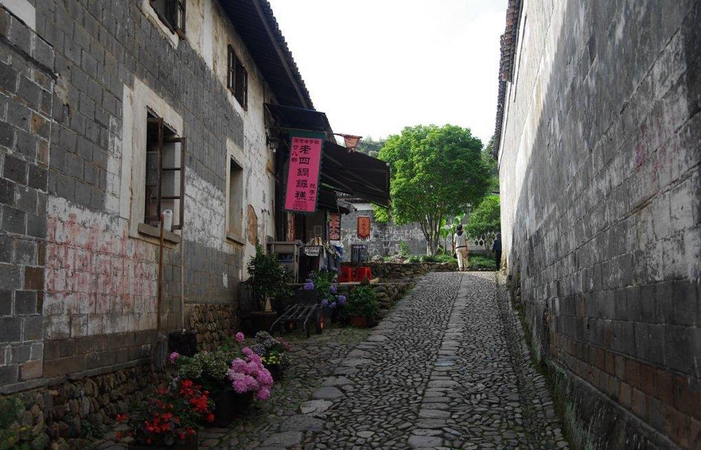 离婚了户口在男方家拆迁了能分到拆迁款吗?游戏画面